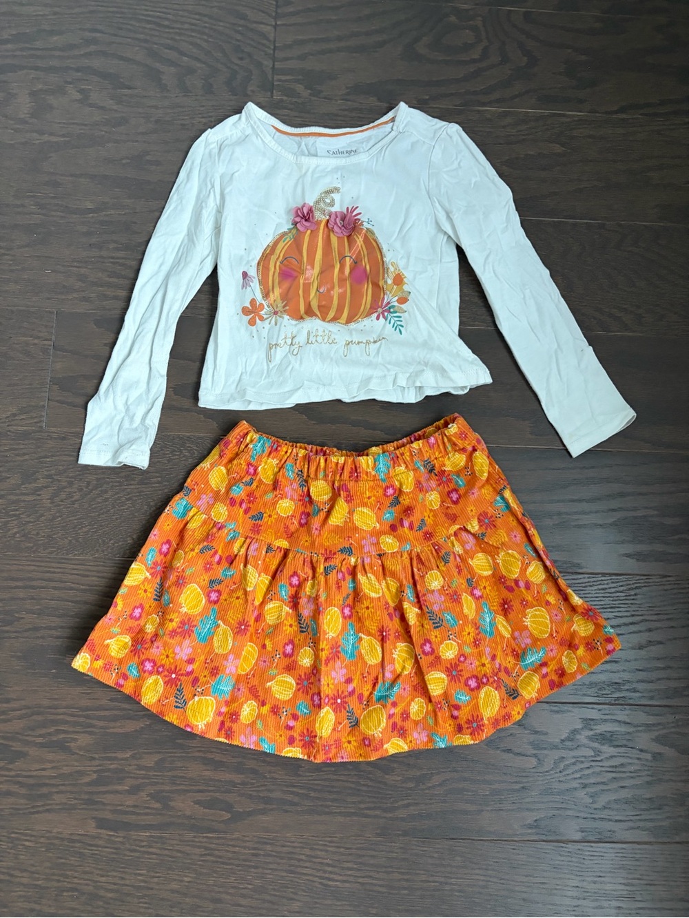 Catherine malandrino pumpkin Halloween long sleeve set